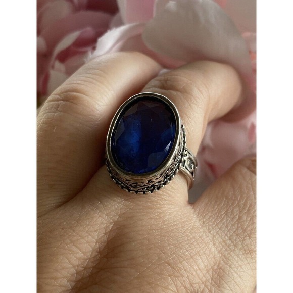 Silver Plated Ring Blue Glass Faceted Stone Size 8.5 - Picture 4 of 12